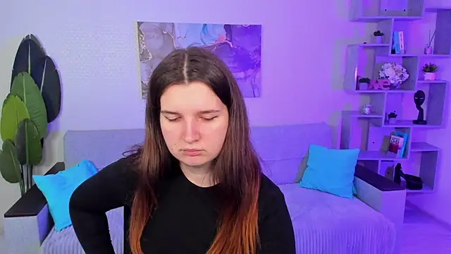 Snapshot of BonneyLove chatting on 14, 11, 2025 BonneyLove online show from 14, 11, 2025