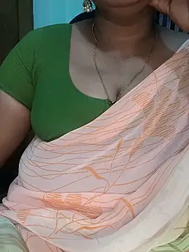 Snapshot of Indiandolly23 chatting on 14, 3, 2026 Indiandolly23 online show from 14, 3, 2026