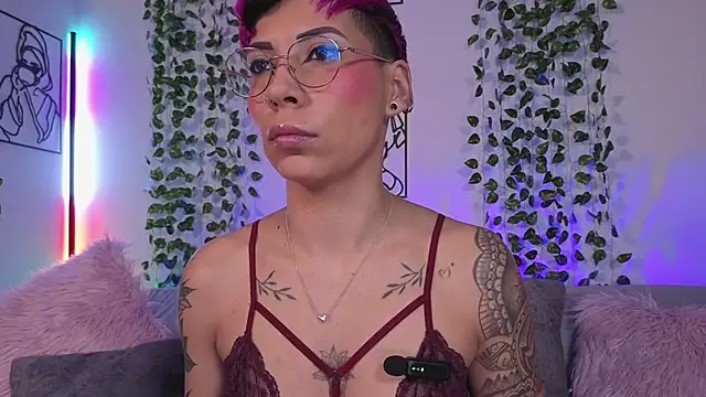 MiaMorgan  online show from 12, 3, 2026