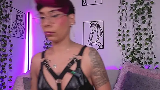 MiaMorgan  online show from 29, 3, 2026