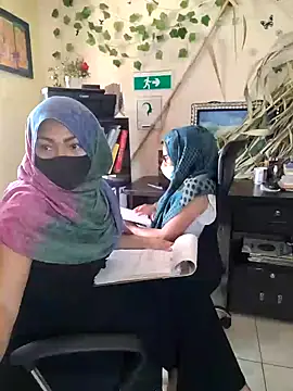 Snapshot of NAJWA-ARAB chatting on 6, 12, 2024 NAJWA-ARAB online show from 6, 12, 2024