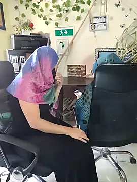 Snapshot of NAJWA-ARAB chatting on 17, 12, 2024 NAJWA-ARAB online show from 17, 12, 2024