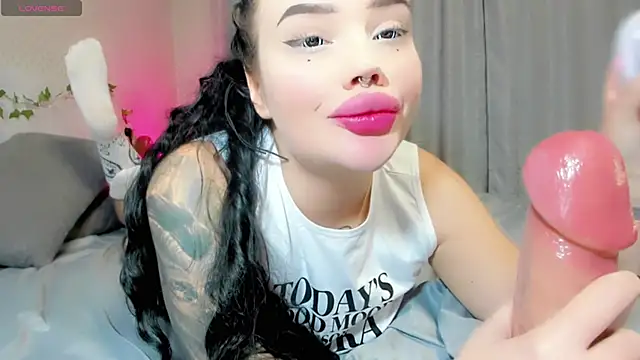 Aira vi online show from 13, 10, 2025