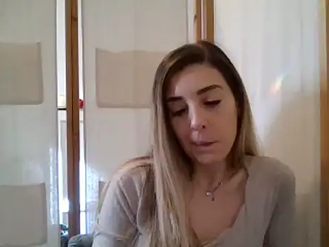 MissBella131 online show from 24, 1, 2025
