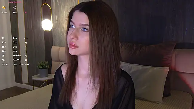 Snapshot of Sara_Lewiis chatting on 21, 4, 2026 Sara Lewiis online show from 21, 4, 2026