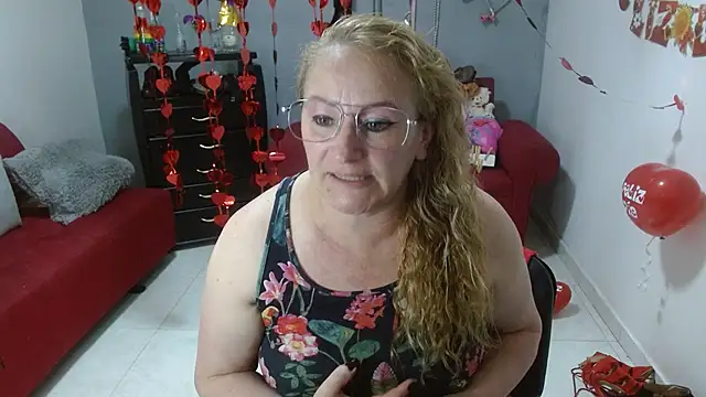 Snapshot of emperabigbootybigass chatting on 14, 2, 2025 emperabigbootybigass online show from 14, 2, 2025