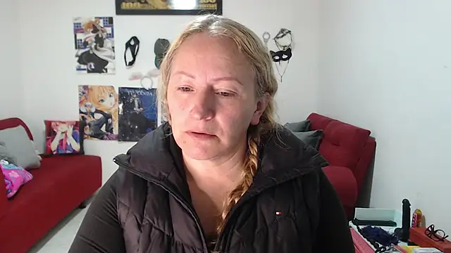 Snapshot of emperabigbootybigass chatting on 2, 10, 2025 emperabigbootybigass online show from 2, 10, 2025