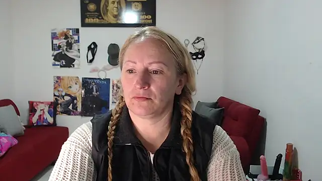 Snapshot of emperabigbootybigass chatting on 3, 10, 2025 emperabigbootybigass online show from 3, 10, 2025