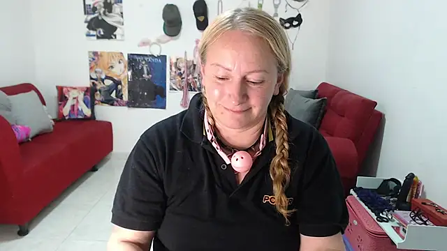 Snapshot of emperabigbootybigass chatting on 4, 10, 2025 emperabigbootybigass online show from 4, 10, 2025