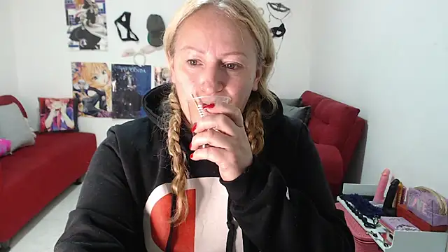 Snapshot of emperabigbootybigass chatting on 6, 10, 2025 emperabigbootybigass online show from 6, 10, 2025