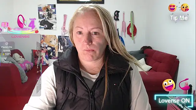 Snapshot of emperabigbootybigass chatting on 7, 11, 2025 emperabigbootybigass online show from 7, 11, 2025