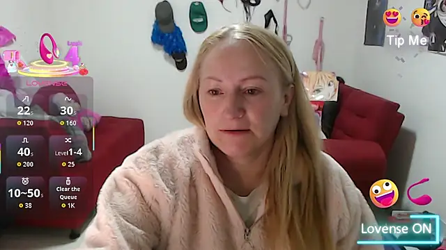 Snapshot of emperabigbootybigass chatting on 21, 11, 2025 emperabigbootybigass online show from 21, 11, 2025