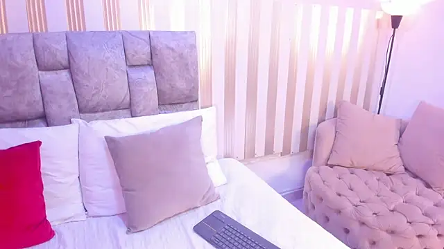 nova lane online show from 11, 2, 2026