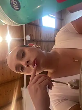 nova lane online show from 27, 3, 2026