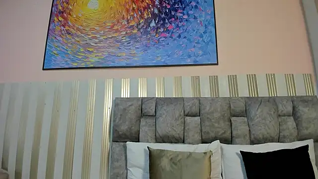 nova lane online show from 13, 4, 2026