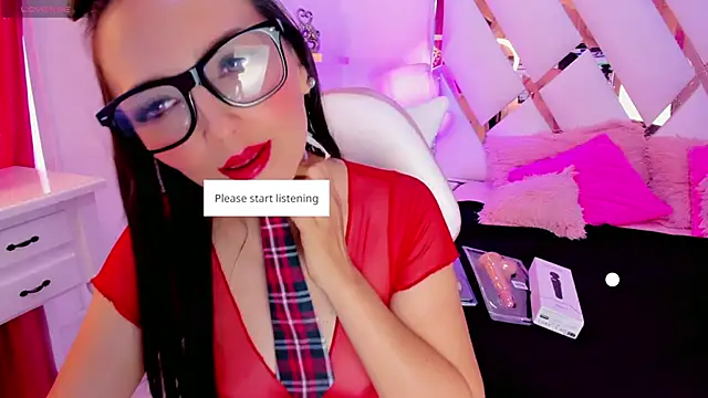 Snapshot of samy__milf chatting on 9, 10, 2025 samy milf online show from 9, 10, 2025