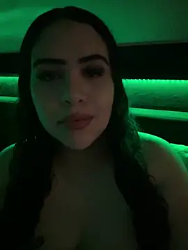 iTrapXXXBACKUP online show from 18, 4, 2026