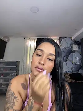 Snapshot of KatalinnaBrown chatting on 19, 4, 2026 KatalinnaBrown online show from 19, 4, 2026