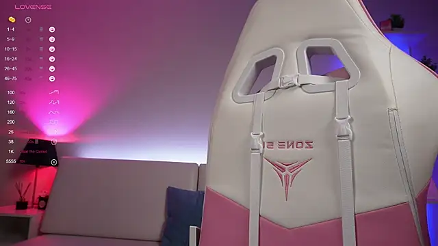 Snapshot of Good_Barbie chatting on 19, 12, 2024 Good Barbie online show from 19, 12, 2024