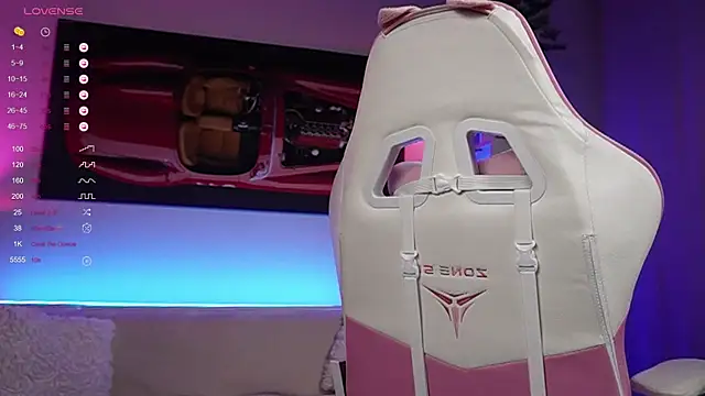 Snapshot of Good_Barbie chatting on 10, 1, 2025 Good Barbie online show from 10, 1, 2025