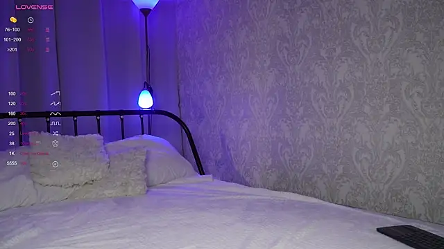 Snapshot of Good_Barbie chatting on 9, 10, 2025 Good Barbie online show from 9, 10, 2025