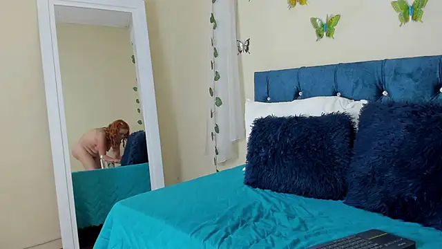 cristalwalker   online show from 18, 3, 2025