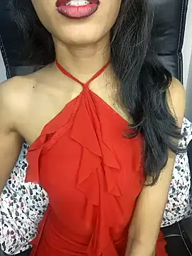 Snapshot of glam_goddess chatting on 11, 1, 2025 glam goddess online show from 11, 1, 2025