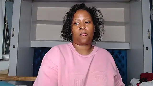 Snapshot of Zeeyonce696 chatting on 15, 1, 2025 Zeeyonce696 online show from 15, 1, 2025