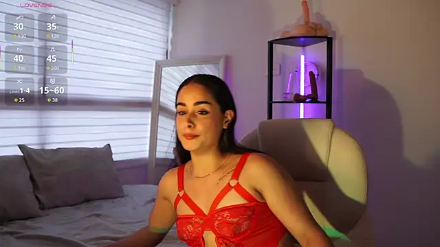 abigail adamss online show from 14, 4, 2026