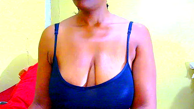 Snapshot of Mollybrookexx chatting on 4, 5, 2026 Mollybrookexx online show from 4, 5, 2026