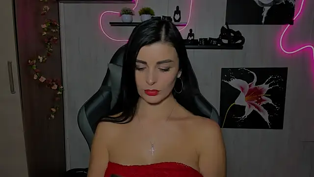 Snapshot of KayWuds chatting on 5, 12, 2024 KayWuds online show from 5, 12, 2024