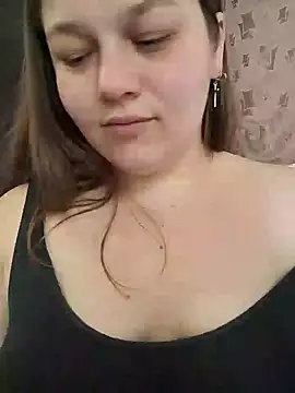 Snapshot of Molly_Greyy chatting on 2, 12, 2024 Molly Greyy online show from 2, 12, 2024