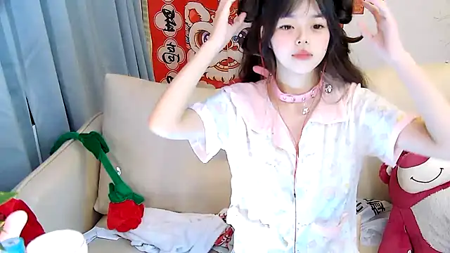 Snapshot of mango-a chatting on 1, 2, 2025 mango-a online show from 1, 2, 2025