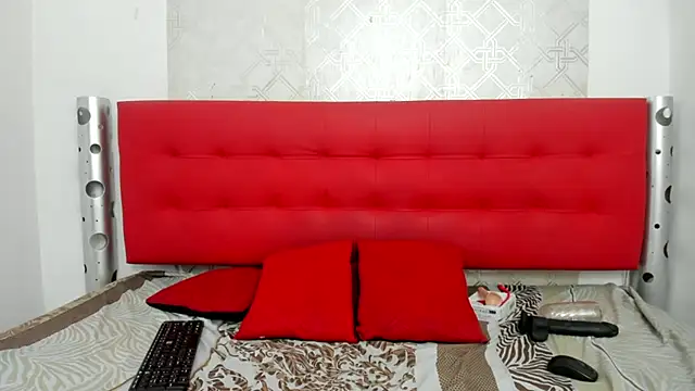 Celestial Queen  online show from 18, 3, 2025