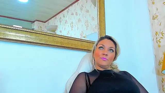 MalorySweet online show from 18, 9, 2025