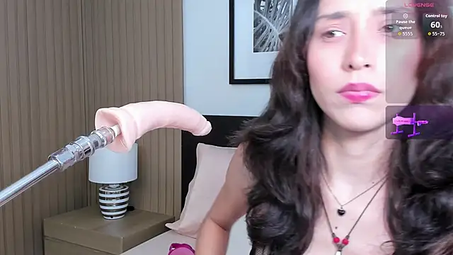 doll bella  online show from 11, 11, 2025