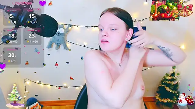 Snapshot of DivaMarisa chatting on 23, 12, 2024 DivaMarisa online show from 23, 12, 2024