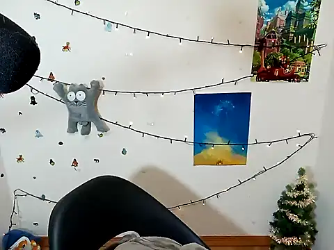 Snapshot of DivaMarisa chatting on 30, 12, 2024 DivaMarisa online show from 30, 12, 2024