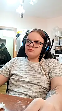 Snapshot of DivaMarisa chatting on 22, 3, 2025 DivaMarisa online show from 22, 3, 2025