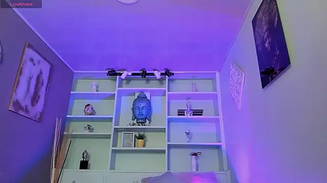 Lucy Williiams online show from 18, 3, 2025