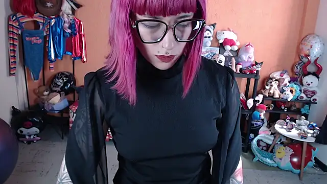 MissMiia2 online show from 7, 2, 2026