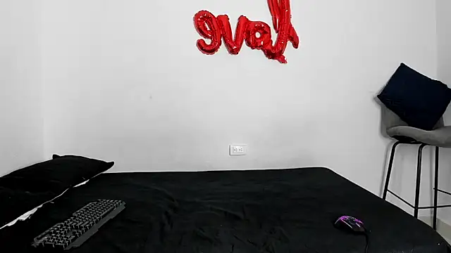 evanscollins online show from 25, 11, 2025