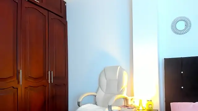 kathyajhonss online show from 15, 7, 2026