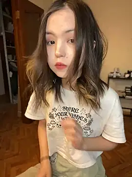 Snapshot of lalallalalaa- chatting on 8, 12, 2024 lalallalalaa- online show from 8, 12, 2024