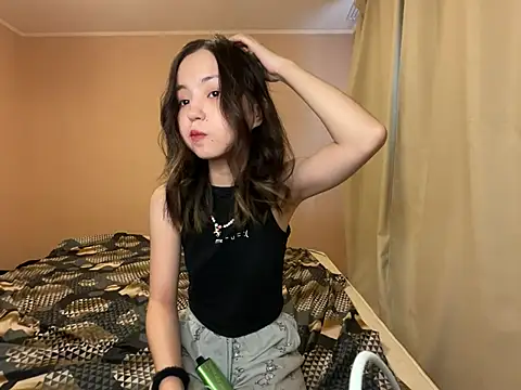 Snapshot of lalallalalaa- chatting on 15, 1, 2025 lalallalalaa- online show from 15, 1, 2025