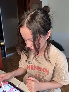 Snapshot of lalallalalaa- chatting on 17, 1, 2025 lalallalalaa- online show from 17, 1, 2025