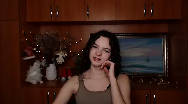  SusieSu  online show from 20, 12, 2024