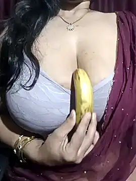 Snapshot of Anamika_Kapoor chatting on 19, 3, 2025 Anamika Kapoor online show from 19, 3, 2025