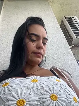 Sara-77 online show from 4, 12, 2025