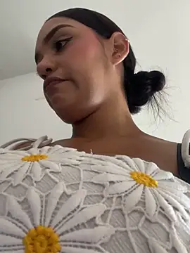 Sara-77 online show from 22, 5, 2026